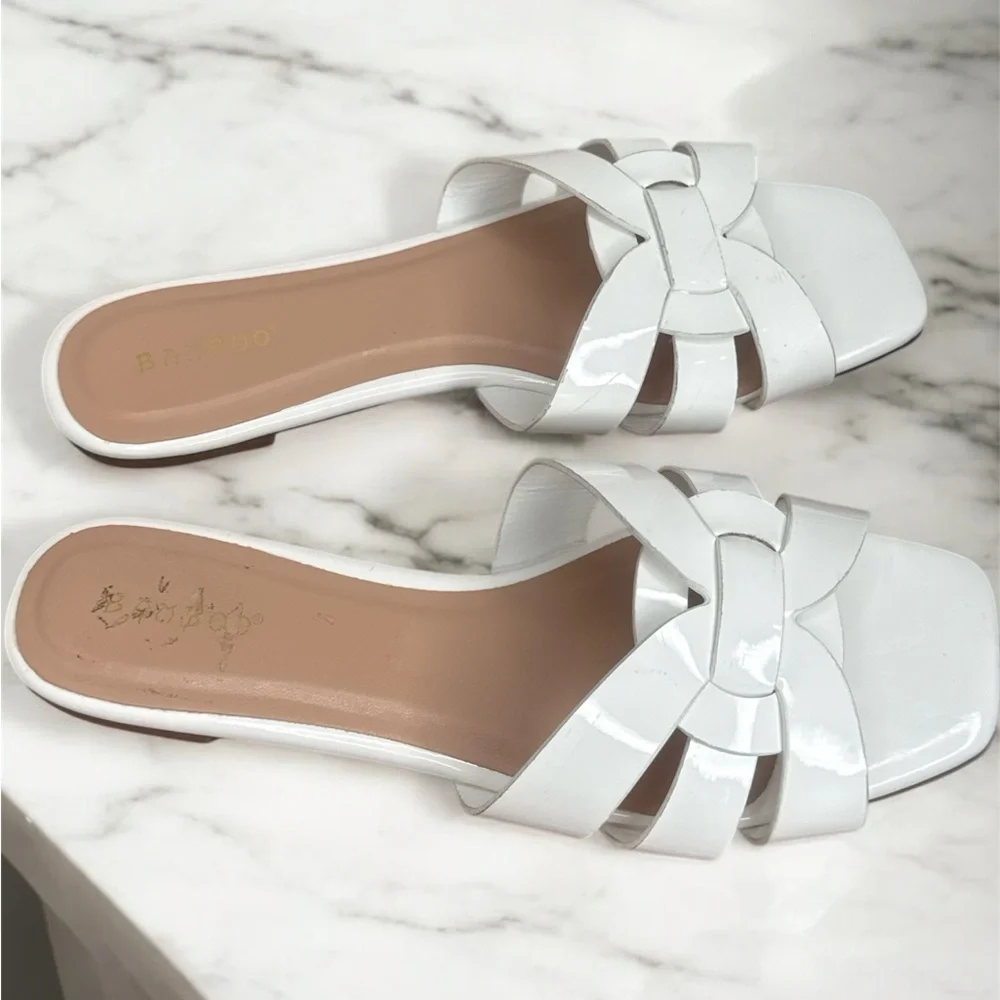 BAMBOO White Patent Mules - Picture 4 of 7